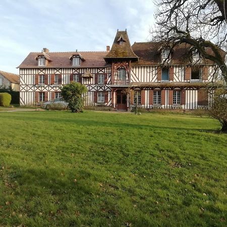Lieu Baudouin Bed & Breakfast Livarot-Pays-d'Auge ภายนอก รูปภาพ